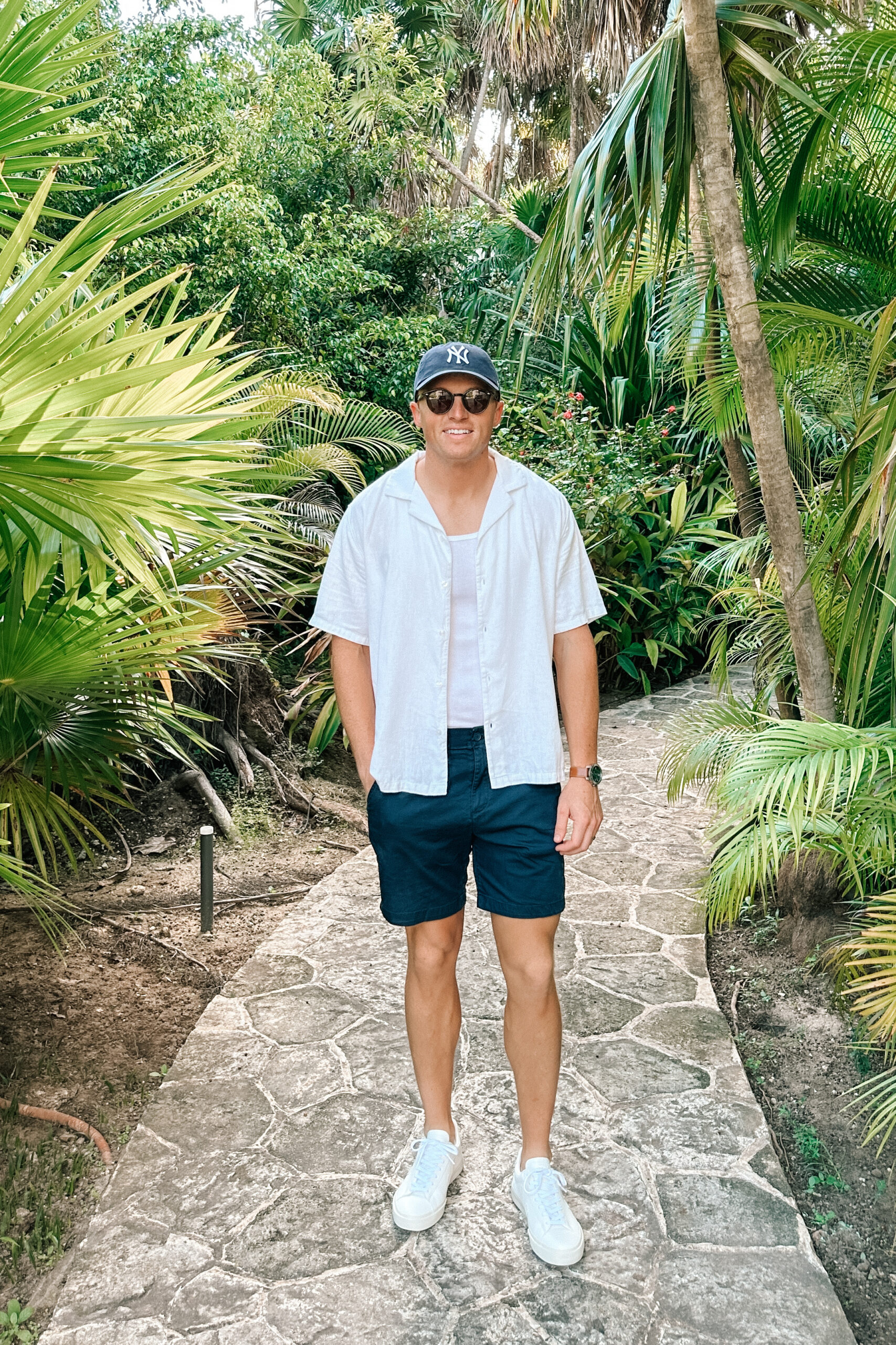 7 Vacation Essentials for Men | Tropical Capsule Wardrobe
